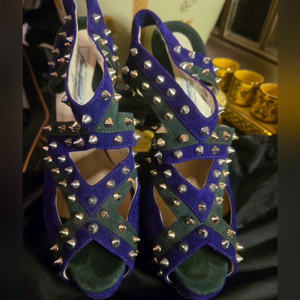 🖤 Brian Atwood Studded Velvet Gothic Platform Heels – 37.5 – Rare